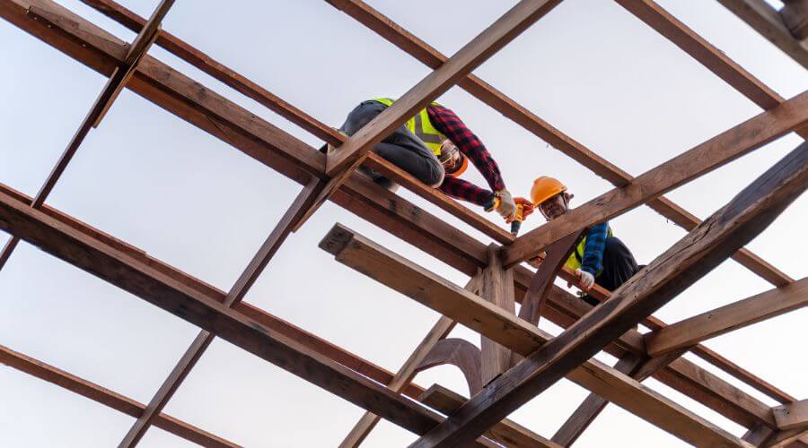 Professional residential roofers in Isabella, OK